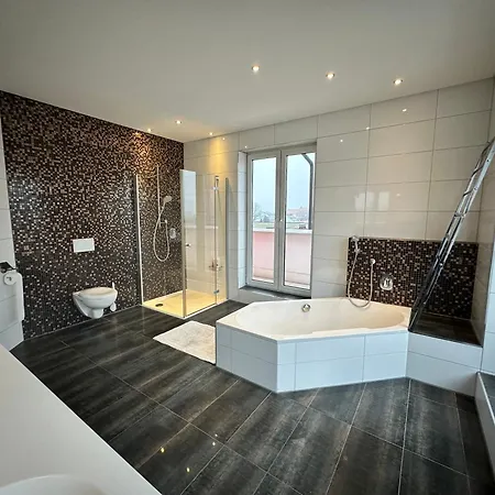 Penthouse Hotel apartamentowy 4*
